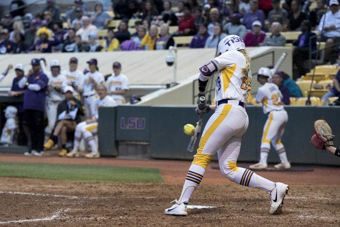 PHOTOS: LSU Softball 2-1 Victory Over Ole Miss