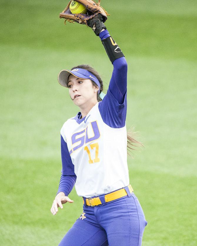 PHOTOS: LSU Softball 2-0 Victory over Texas A&M