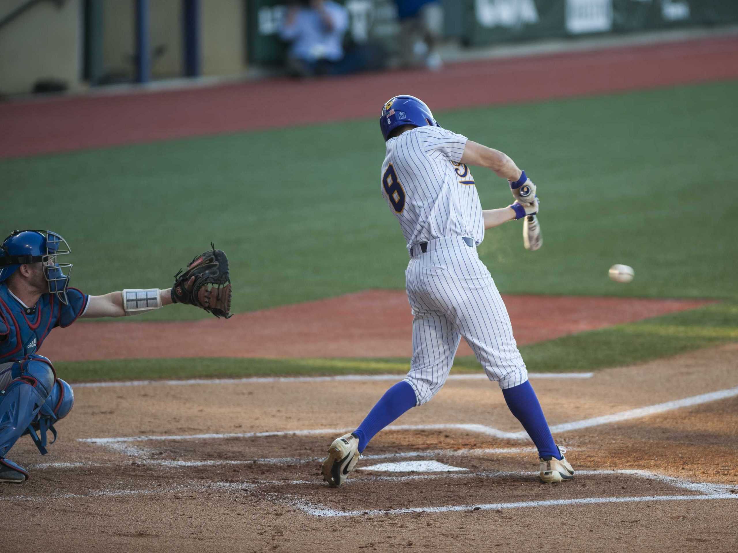 PHOTOS: LSU Baseball Defeats Louisiana Tech