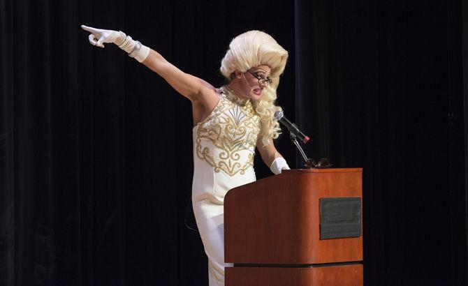 Milo Yiannopoulos speaks on multiple topics such as fat shaming during his speech on Wednesday Sept. 21, 2016, in the LSU Union Theatre.