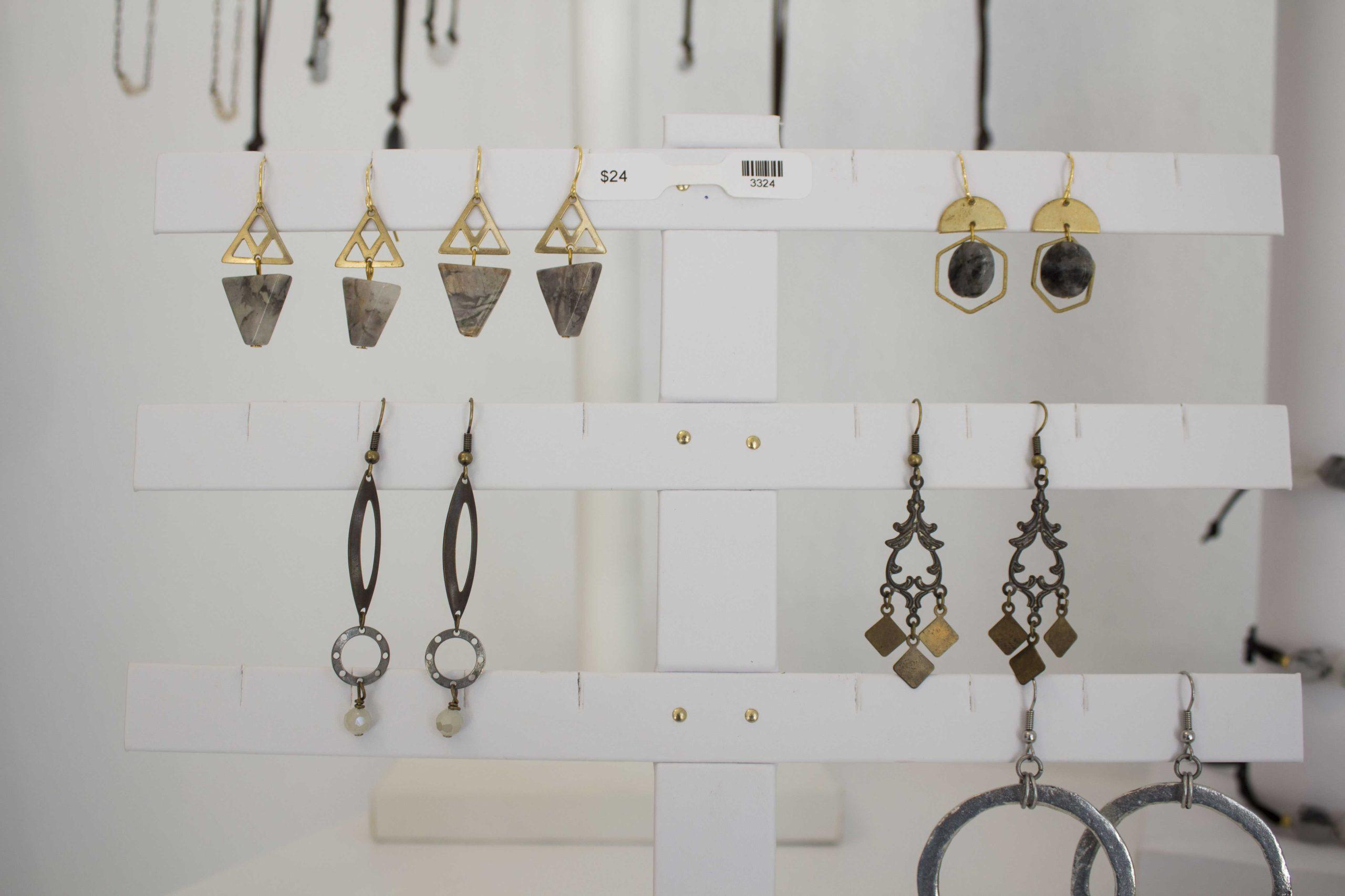 LSU alumna opens Moxi Boutique, curates personable business