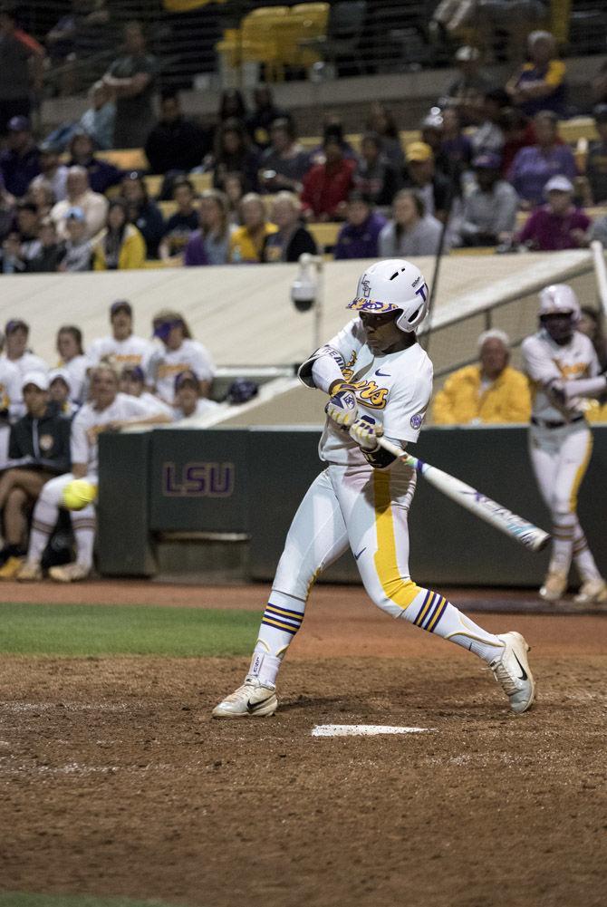 PHOTOS: LSU Softball 2-1 Victory Over Ole Miss