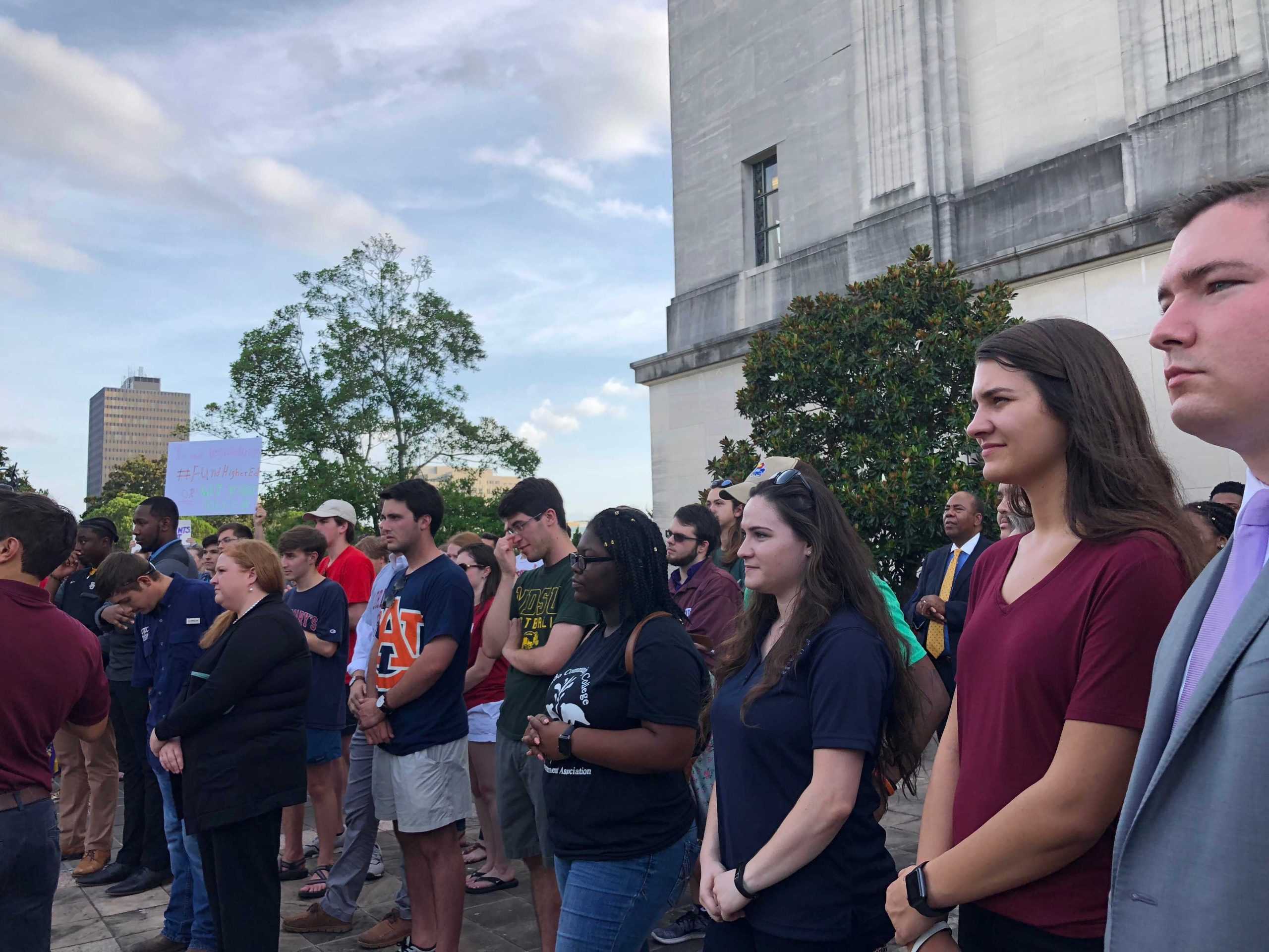 LSU students "Rally for Tops" at State Capitol