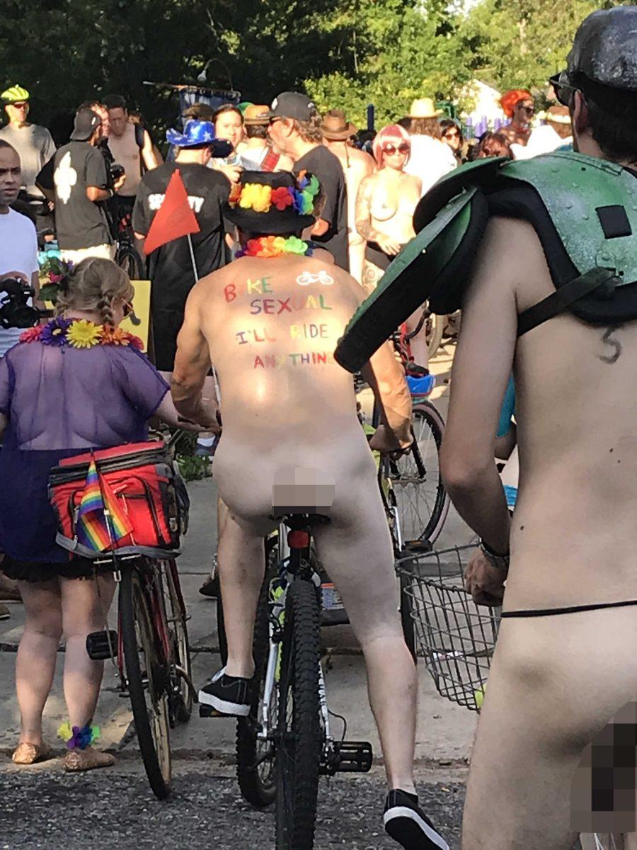 naked bike ride2