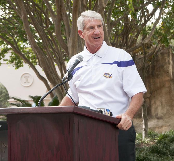 LSU athletic director Joe Alleva speaks to the crowd on Wednesday, Sept. 13, 2017, at Mike the Tiger's first birthday party at the tiger habitat on LSU campus.