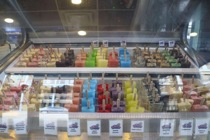 Rock n&#8217; Pops helps customers fight heat with gourmet popsicles