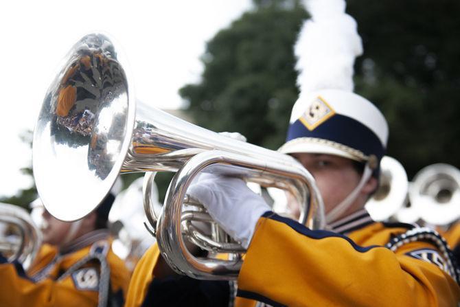 LSU Walks Down Victory Hill