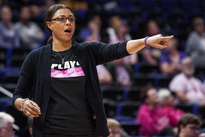 LSU head coach Nikki Fargas yells at her team from the sidelines during the Tigers' 84-55 win against Ole Miss on Thursday, Feb. 15, 2018, in the PMAC.