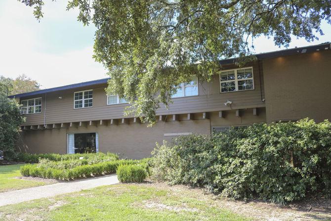 Former LSU Phi Delta Theta House now occupied by Christ the King students