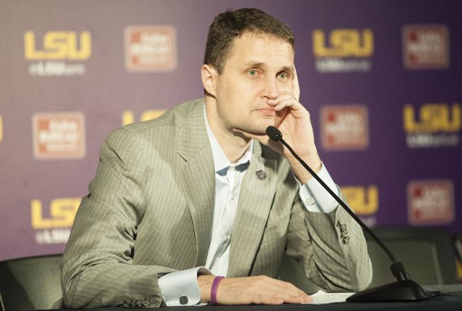 LSU coach Will Wade speaks at the press conference after the Tigers' 66-74 loss to Alabama on Saturday, Jan. 13, 2018, in the PMAC.