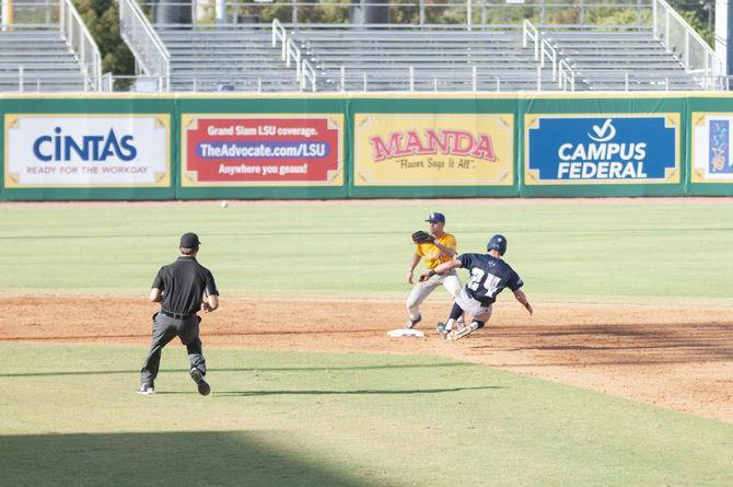 PHOTOS: LSU Baseball vs University of New Orleans