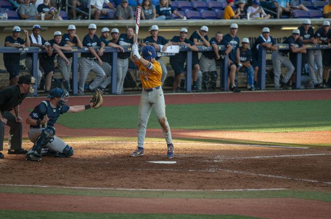 PHOTOS: LSU Baseball vs University of New Orleans