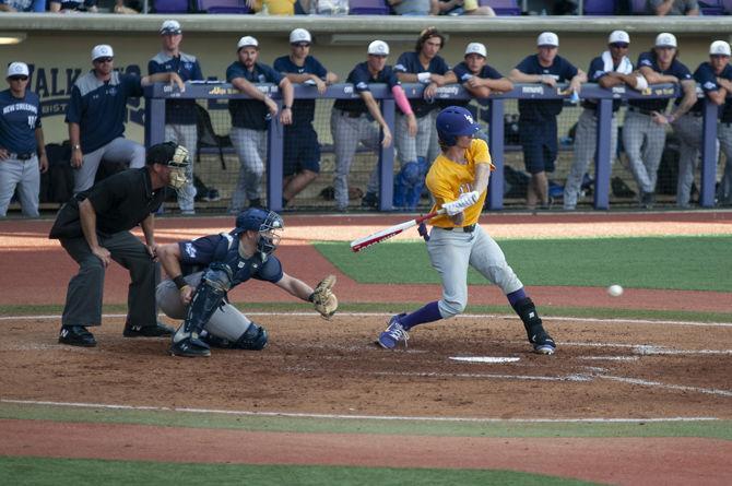 PHOTOS: LSU Baseball vs University of New Orleans