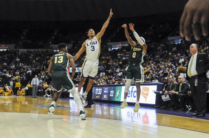 PHOTOS: LSU Hoops vs. Southeastern