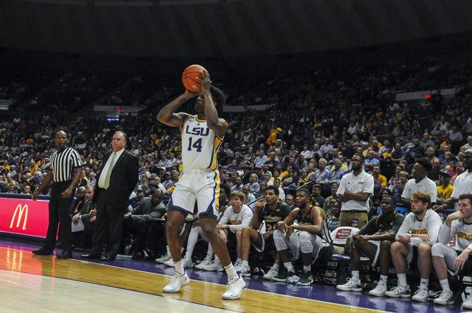 PHOTOS: LSU Hoops vs. Southeastern