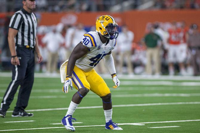 LSU junior linebacker Devin White (40) prepares for a play during the Tigers' game against Miami in the AdvoCare Classic on Sunday, Sept. 2, 2018 at AT&amp;T Stadium in Arlington, Texas.