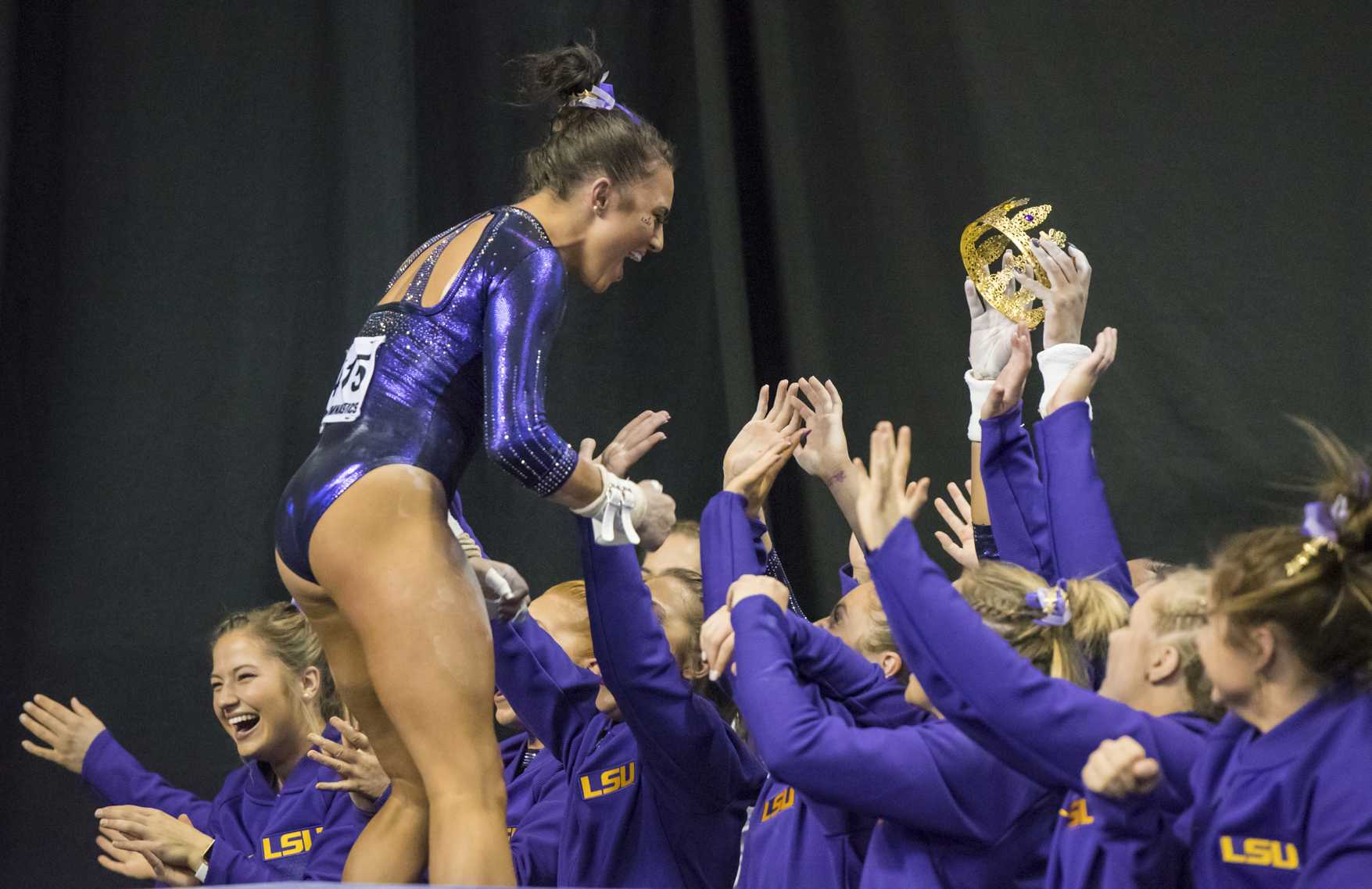 Senior leadership drives LSU gymnastics after slow start to 2019 season