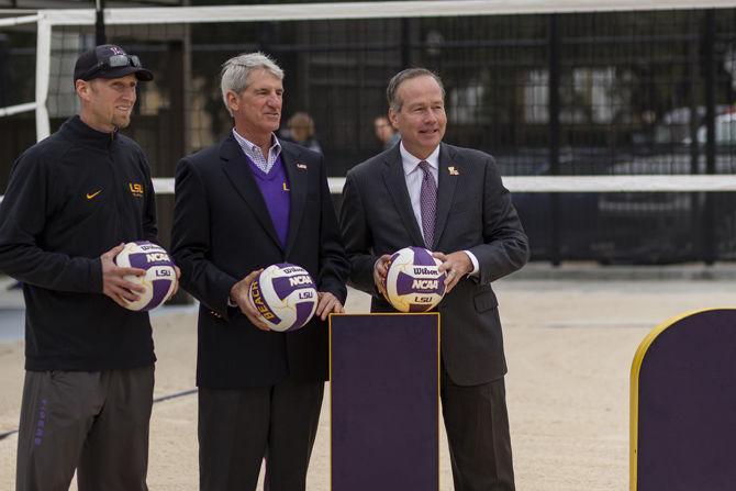 LSU beach volleyball unveils new on-campus facility