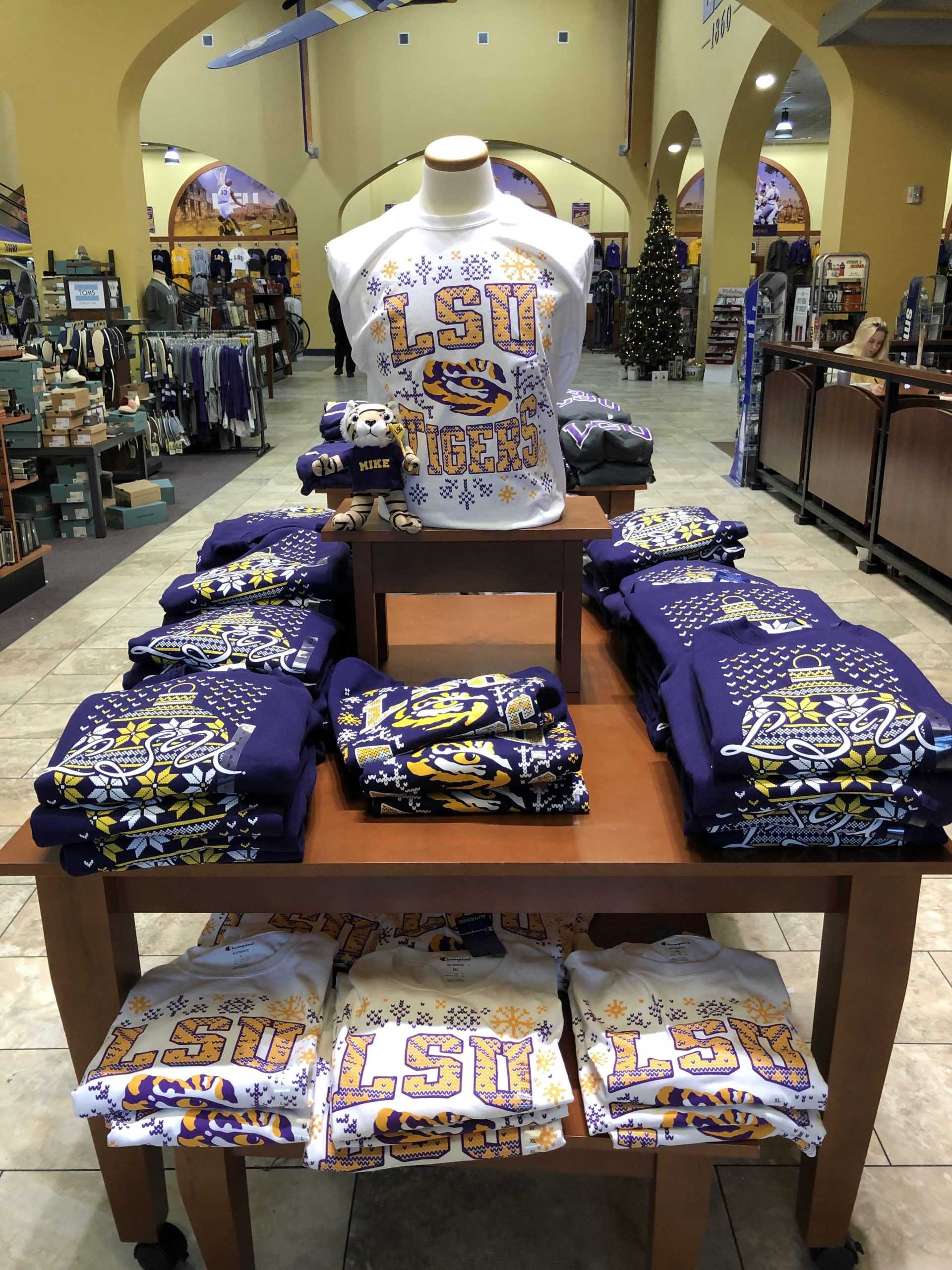 #MikeontheMantel celebrates LSU donors