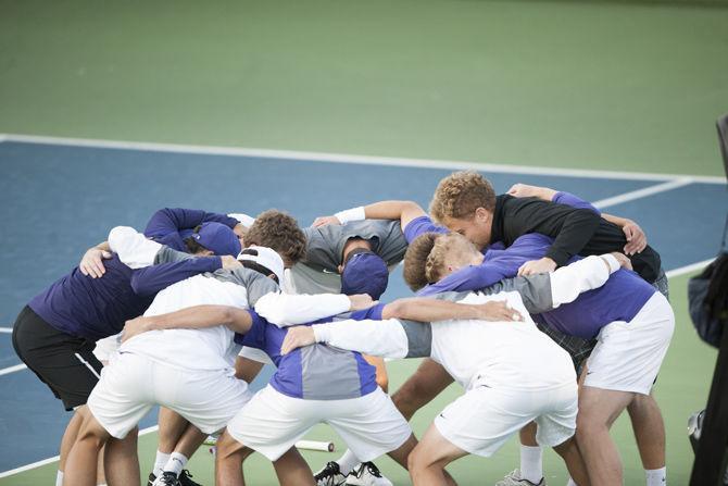 LSU men's tennis team huddles together before the Tigers' 3-4 loss to Santa Clara at LSU Tennis Complex on Friday, Feb. 3, 2017.