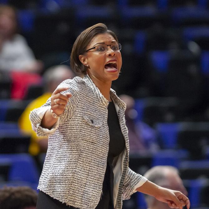 PHOTOS: Womens' Basketball vs South Carolina