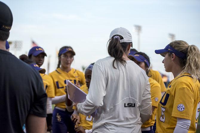 LSU coach Beth Torina speaks to her players during LSU&#8217;s 4-0 victory over University of South Alabama at Tiger Park on Tuesday, April 24, 2018.