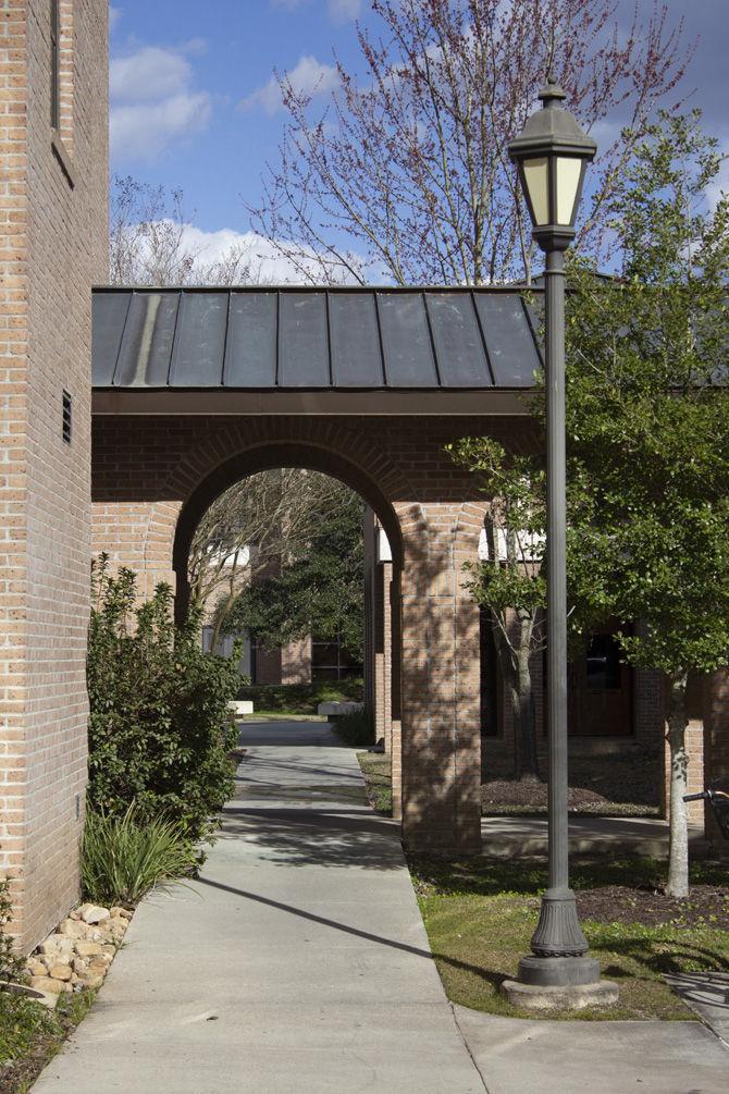 Residential colleges provide academic benefits