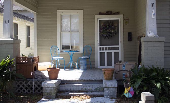 PHOTOS: Mardi Gras Decor