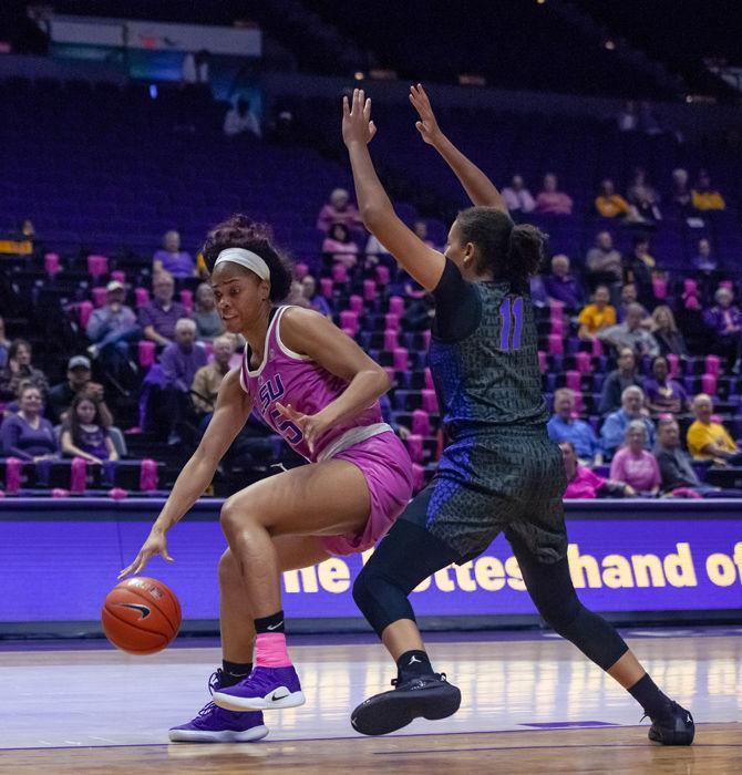 PHOTOS: LSU Womens Hoops vs Florida