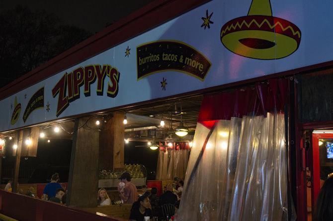 Zippy&#8217;s creates food run with drink specials