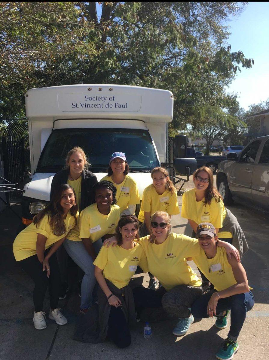 University students and faculty participate in a Geaux Serve Day in fall 2018.&#160;