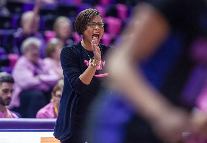 PHOTOS: LSU Womens Hoops vs Florida