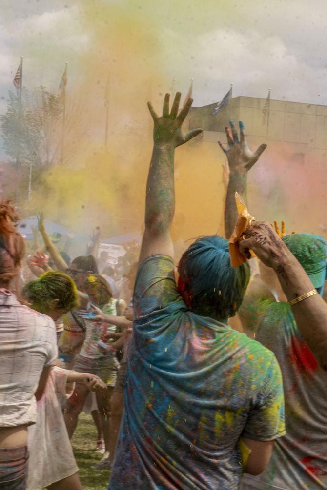 Baton Rouge's first Holi festival went off with flying colors