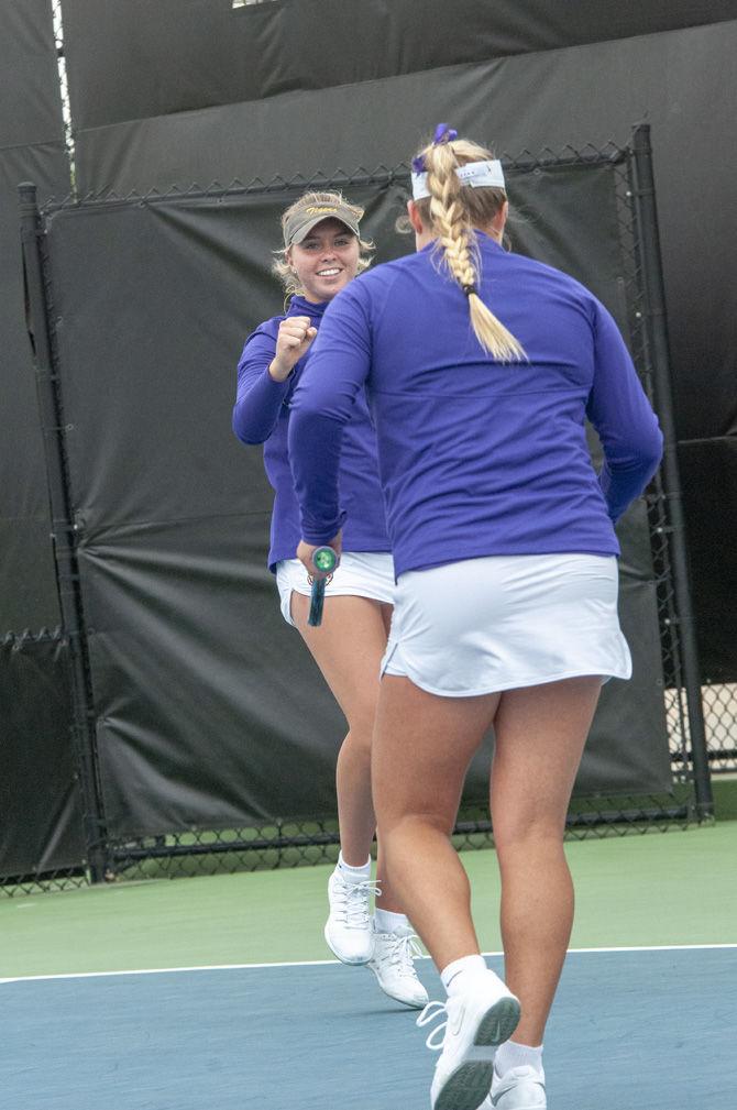 PHOTOS : LSU Women's Tennis VS South Carolina