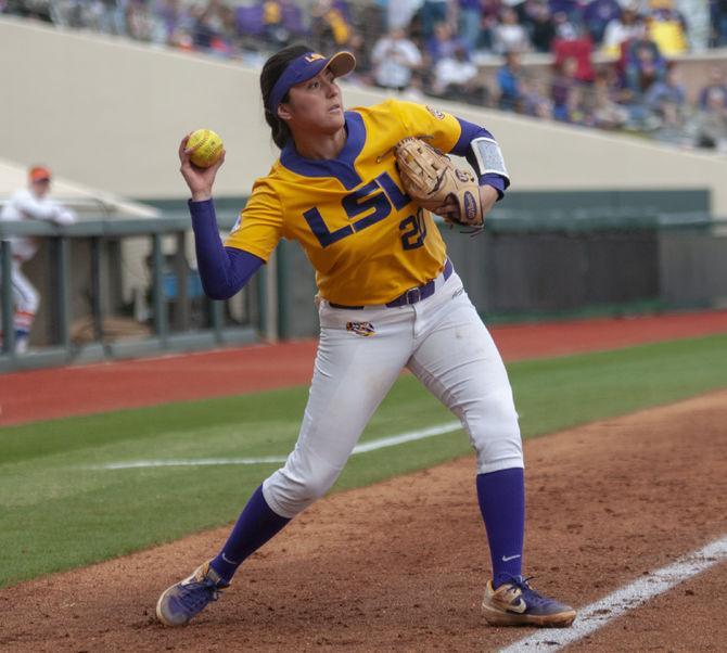 LSU Defeats Florida 8-0