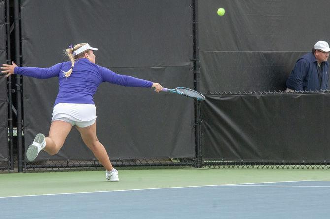 PHOTOS : LSU Women's Tennis VS South Carolina