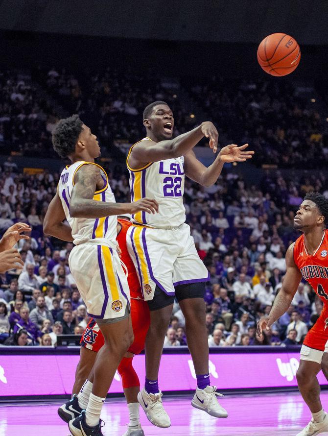 LSU freshman forward Darius Days (22) passes the ball during the Tigers' 83-78 victory over Auburn on Saturday, Feb. 9, 2019, in the PMAC.