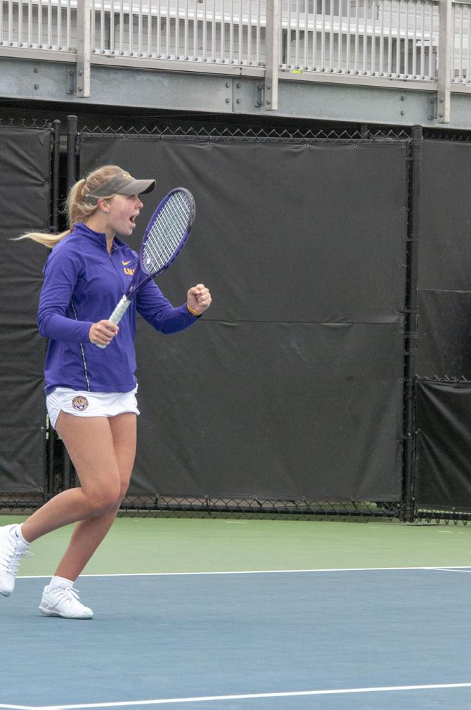 PHOTOS : LSU Women's Tennis VS South Carolina