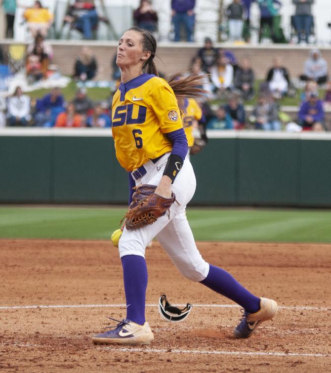 LSU Defeats Florida 8-0