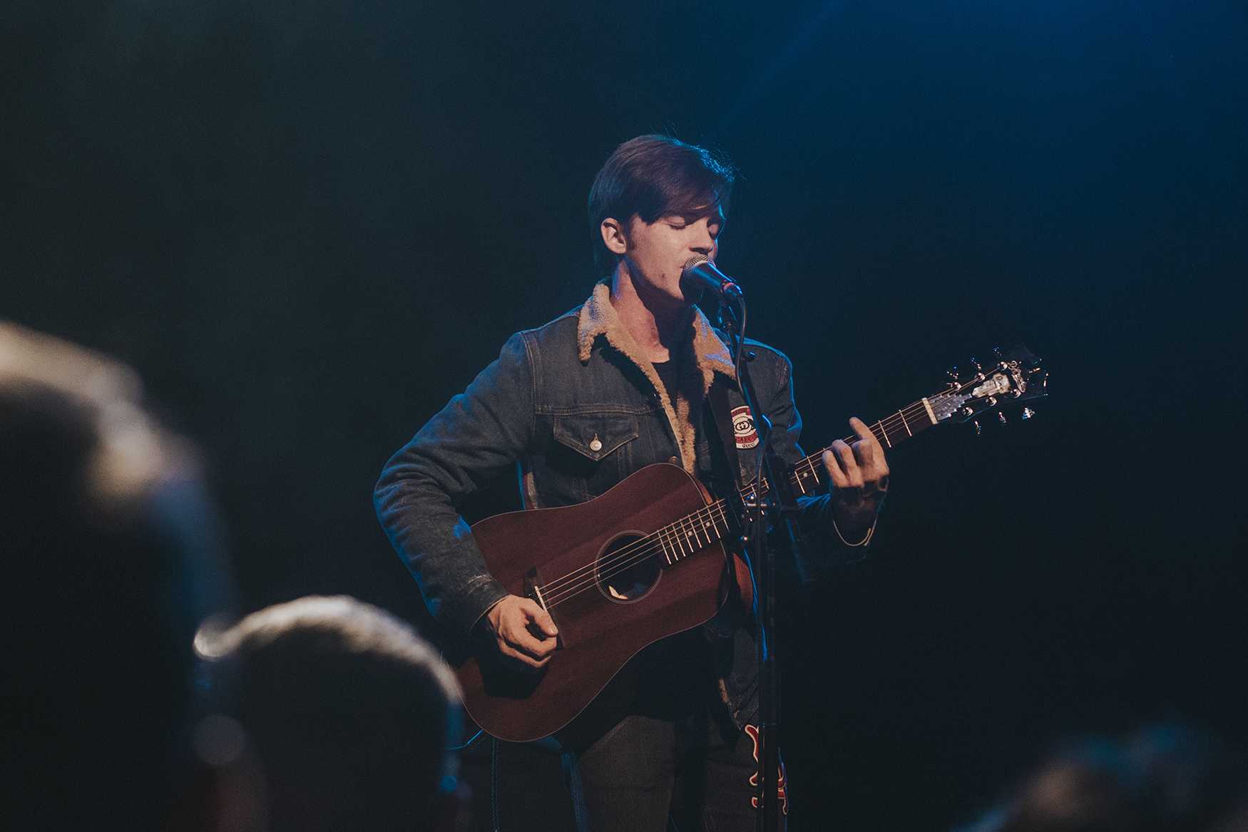 Drake Bell performs at The Varsity, another 2000s star making a comeback