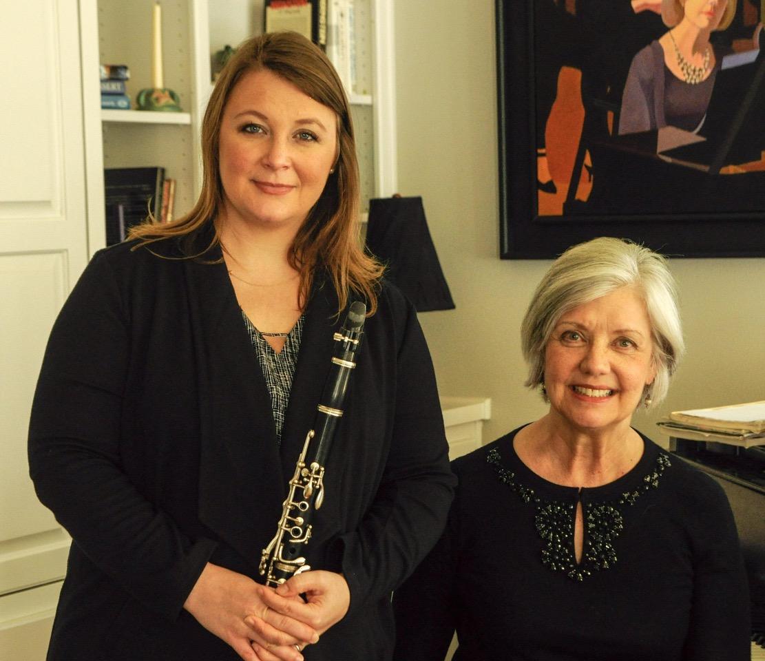 (left to right) Sarah Perez and Jan Grimes reconnected after 13 years when they both attended the 2017 Pennington Biomedical&#8217;s Parkinson&#8217;s Disease Conference.&#160;