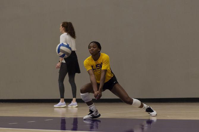 LSU freshman setter Karli Rose (18) participates in practice in the LSU Volleyball Practice Facility on Wednesday, Aug. 28, 2019.