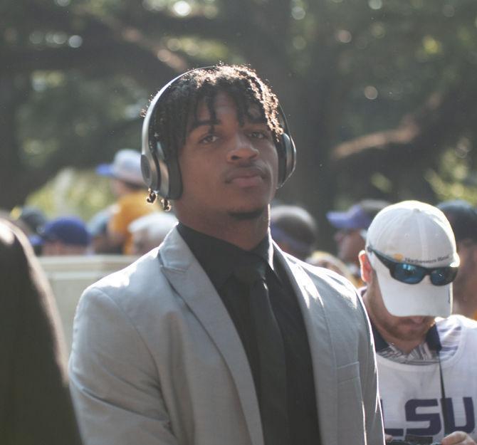 PHOTOS: LSU Walks Down Victory Hill