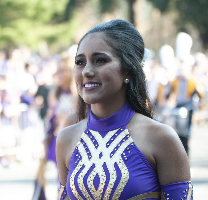 PHOTOS: LSU Walks Down Victory Hill