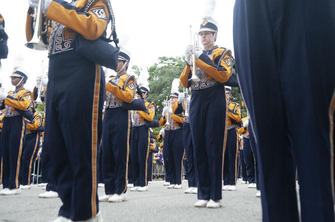 PHOTOS: LSU football walks down Victory Hill