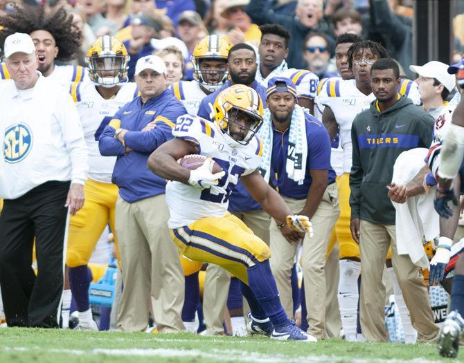 LSU junior running back Clyde Edwards-Helaire (22) runs the ball during the Tigers' game against Auburn on Saturday, Oct. 26, 2019, at Tiger Stadium.