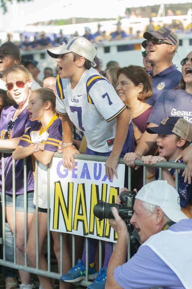 PHOTOS: LSU Walks Down Victory Hill