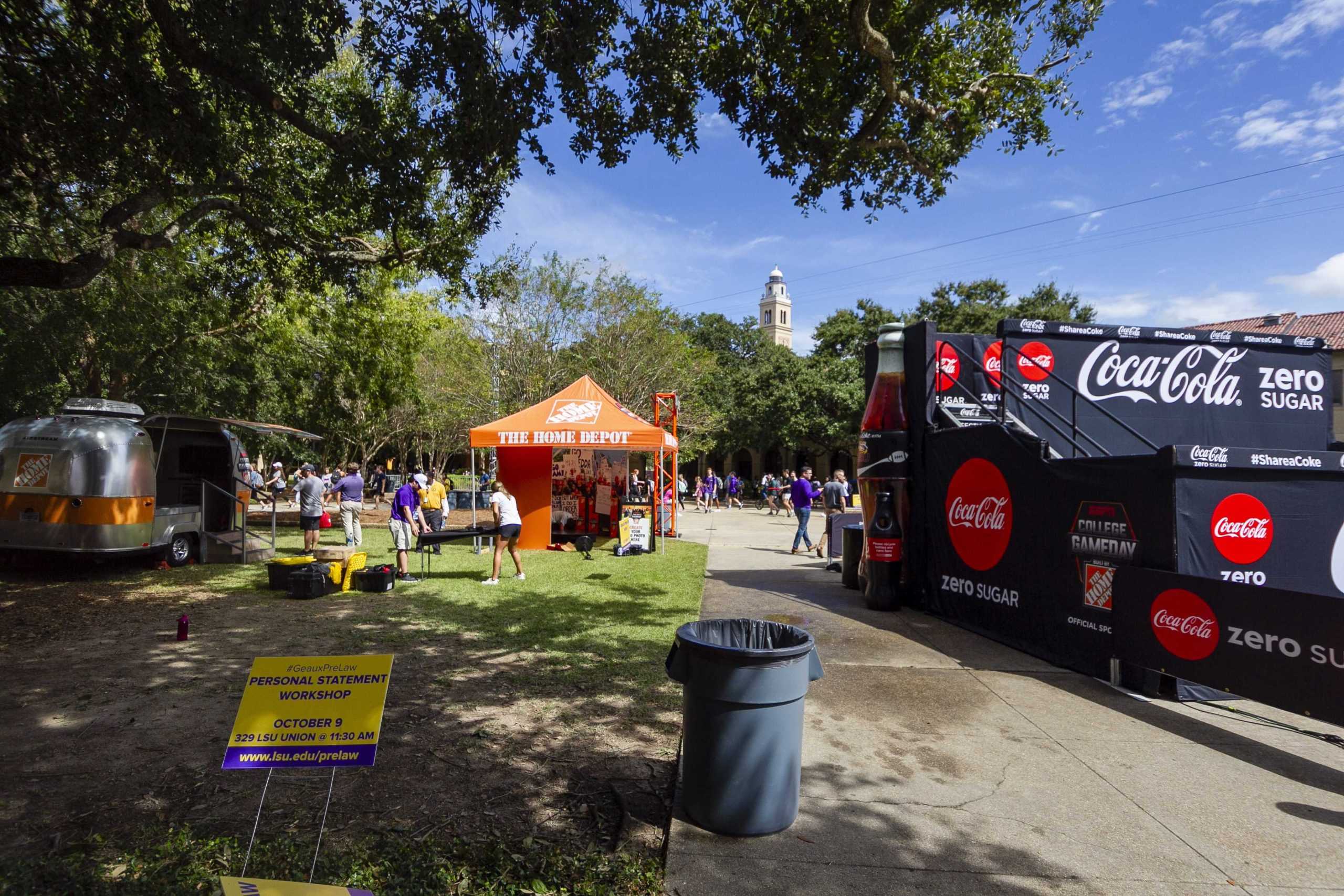 PHOTOS: College Gameday Begins