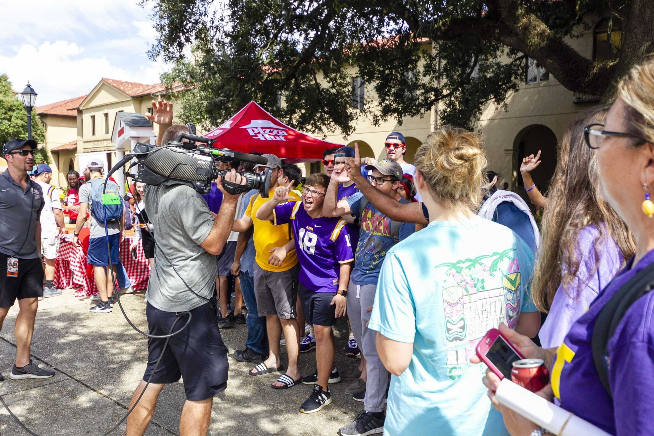 PHOTOS: College Gameday Begins