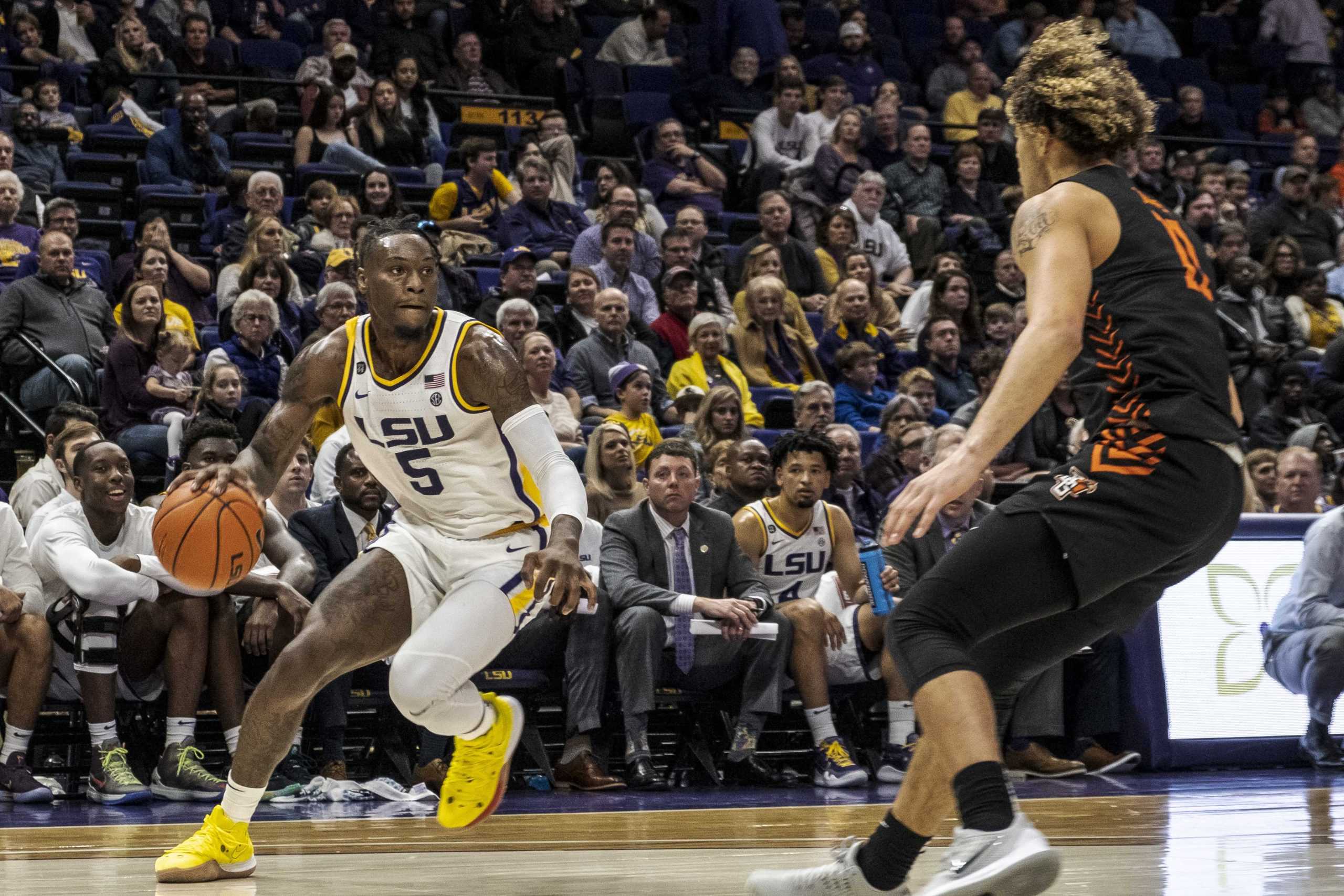 LSU basketball defeats Bowling Green 88-79 to open up the season